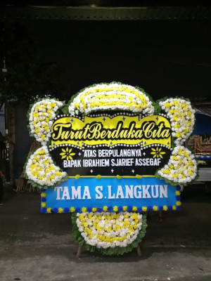 Papan Bunga Duka di Balong Gede